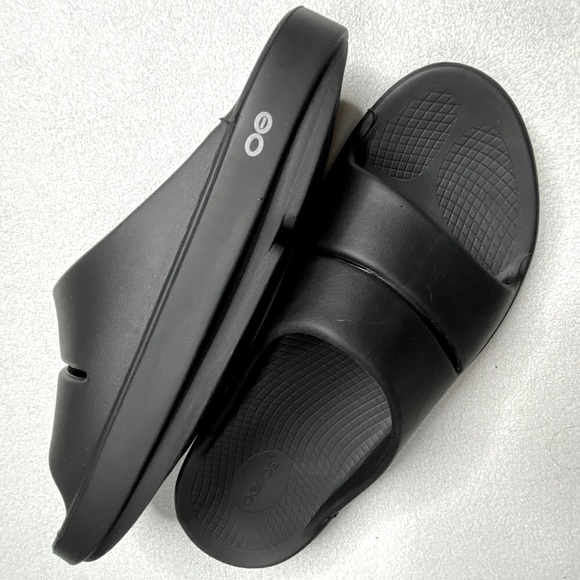 OOfos OOahh Men’s Sandal Slides Size (12) Like NEW!!! - Picture 5 of 8